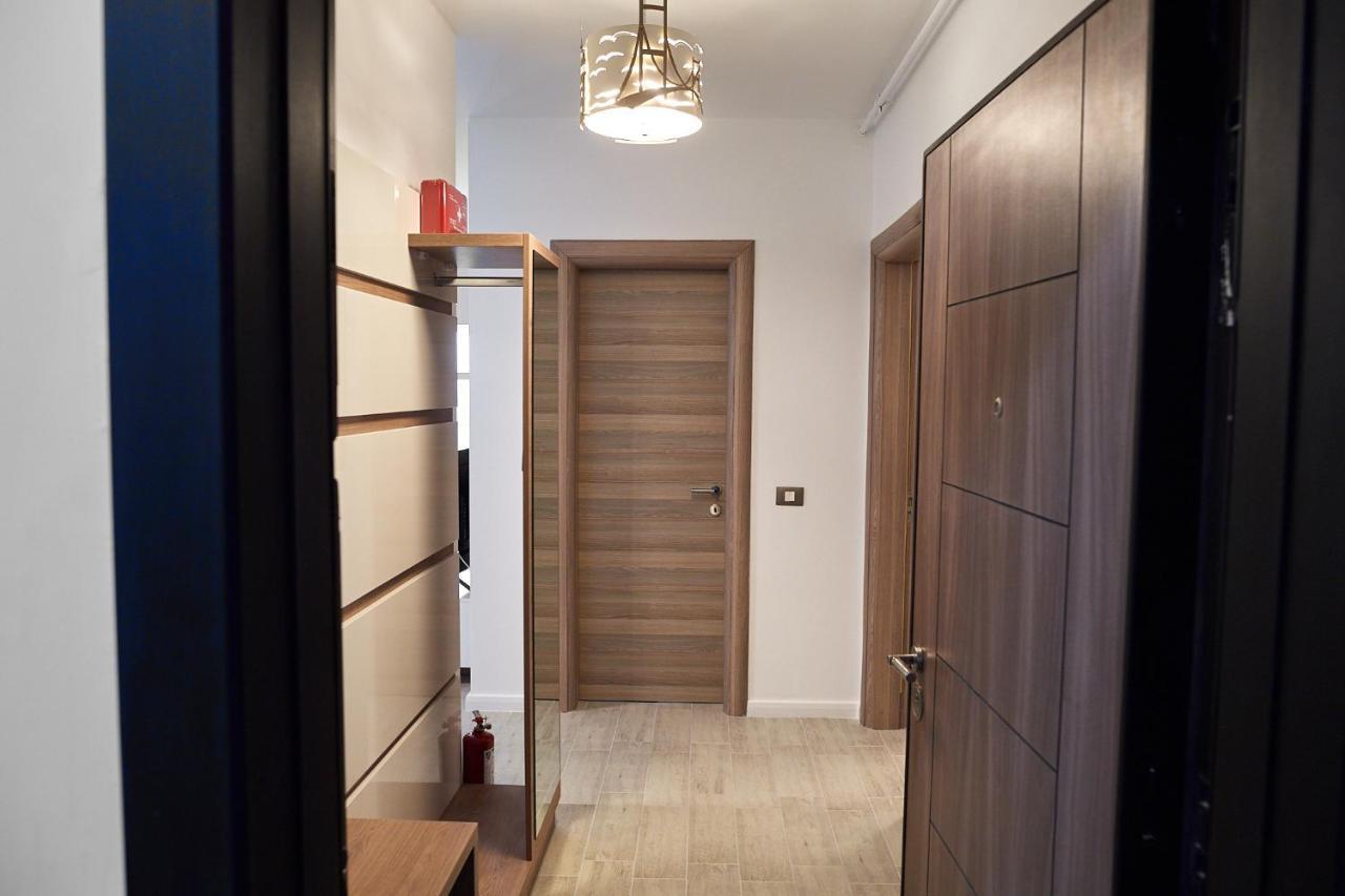 Ambient Holiday Apartment Beach Resort Navodari Bagian luar foto