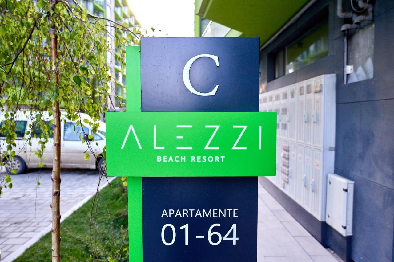 Ambient Holiday Apartment Beach Resort Navodari Bagian luar foto